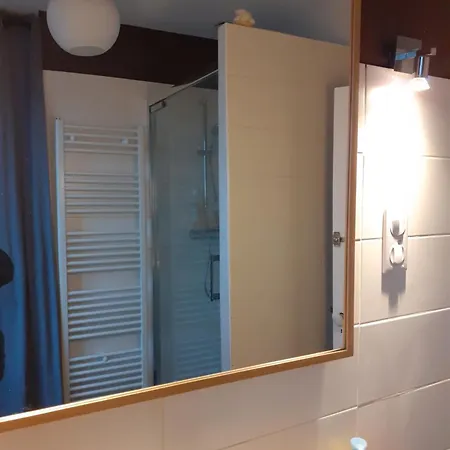 Zola Rum i privatbostad *