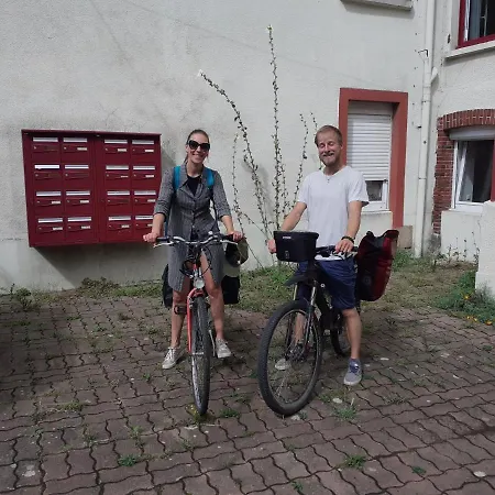 Zola Δωμάτια σε οικογενειακή κατοικία