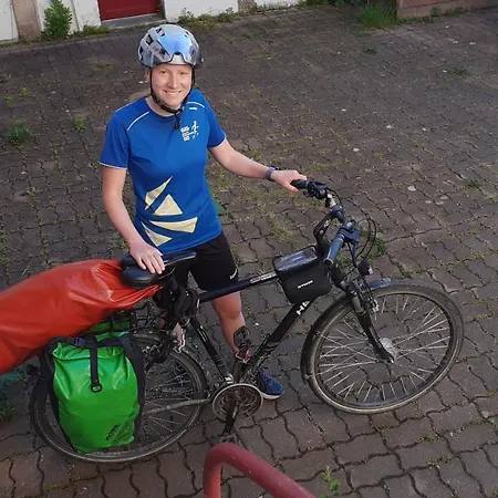 Δωμάτια σε οικογενειακή κατοικία Zola