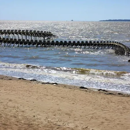 Zola Δωμάτια σε οικογενειακή κατοικία Ναντ